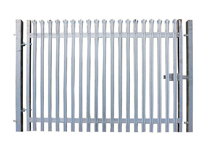 What kind of wire mesh fence is best installed in the coastal area?